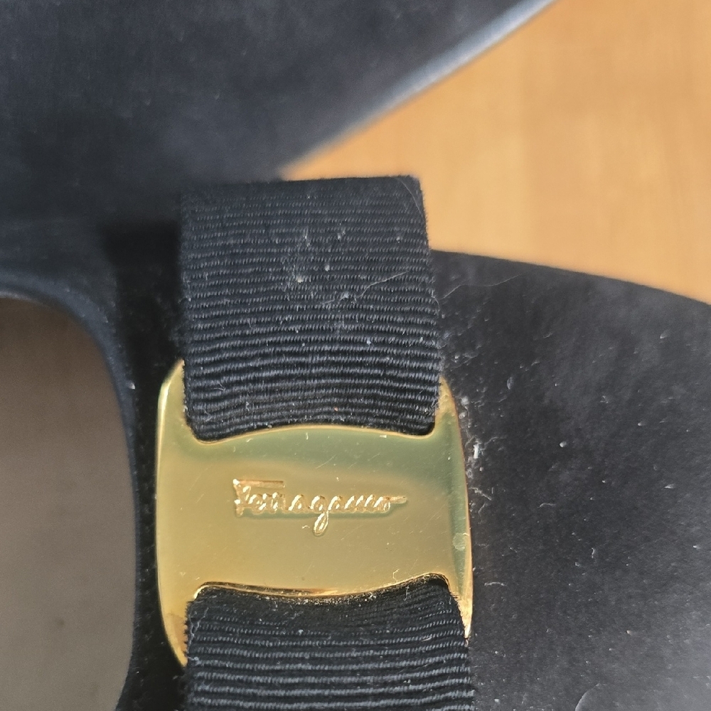 Salvatore Ferragamo Black Heels with Gold Accent - Picture 3 of 7
